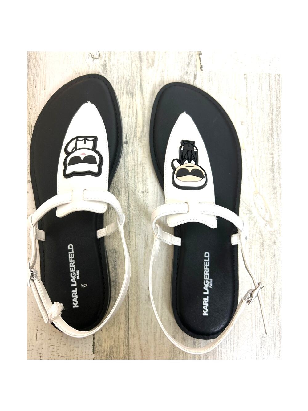 Karl Lagerfeld Paris Womens 9.5 White Black Soterios Flip Flop Sandals NEW